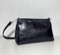 658D Black